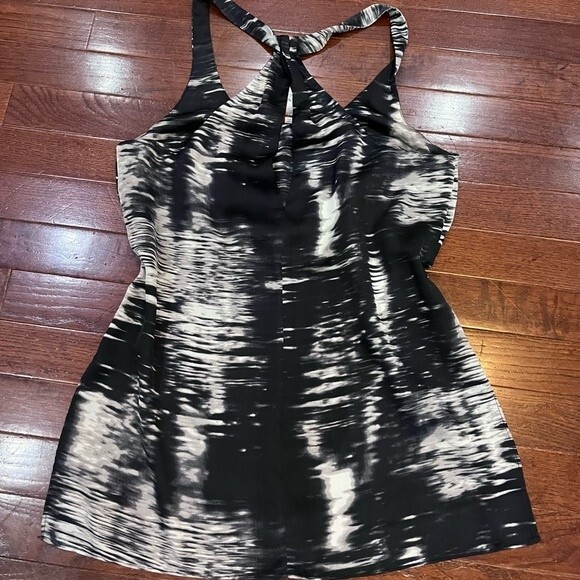 BCBGMaxAzria Open Twisted Racerback Womens Edita Black White Top size XS - Picture 5 of 8